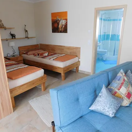 Apartment Am Rosengarten *