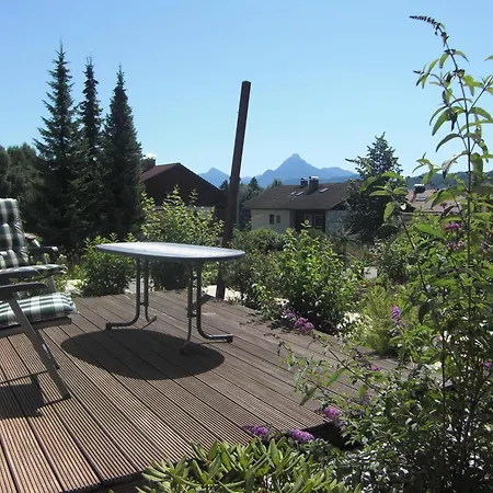 Apartment Am Rosengarten *